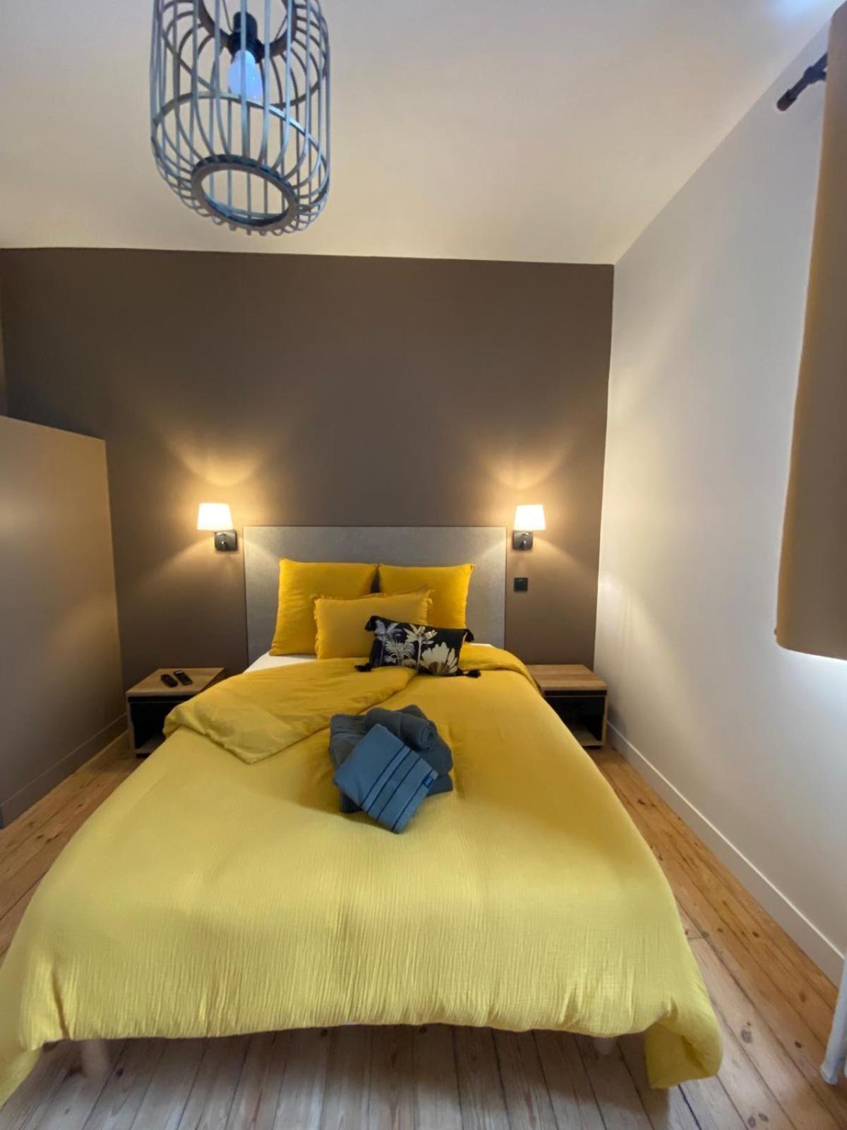 La Hacienda Rosita Hotell Saint-Jouan-des-Guérets Exteriör bild
