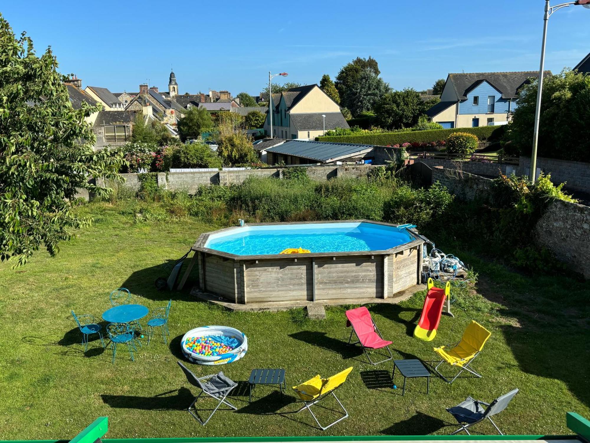 La Hacienda Rosita Hotell Saint-Jouan-des-Guérets Exteriör bild